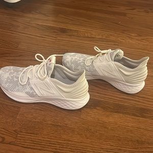 Brand new paid of men’s New Balance fresh foams. Size 10.5. Never worn.